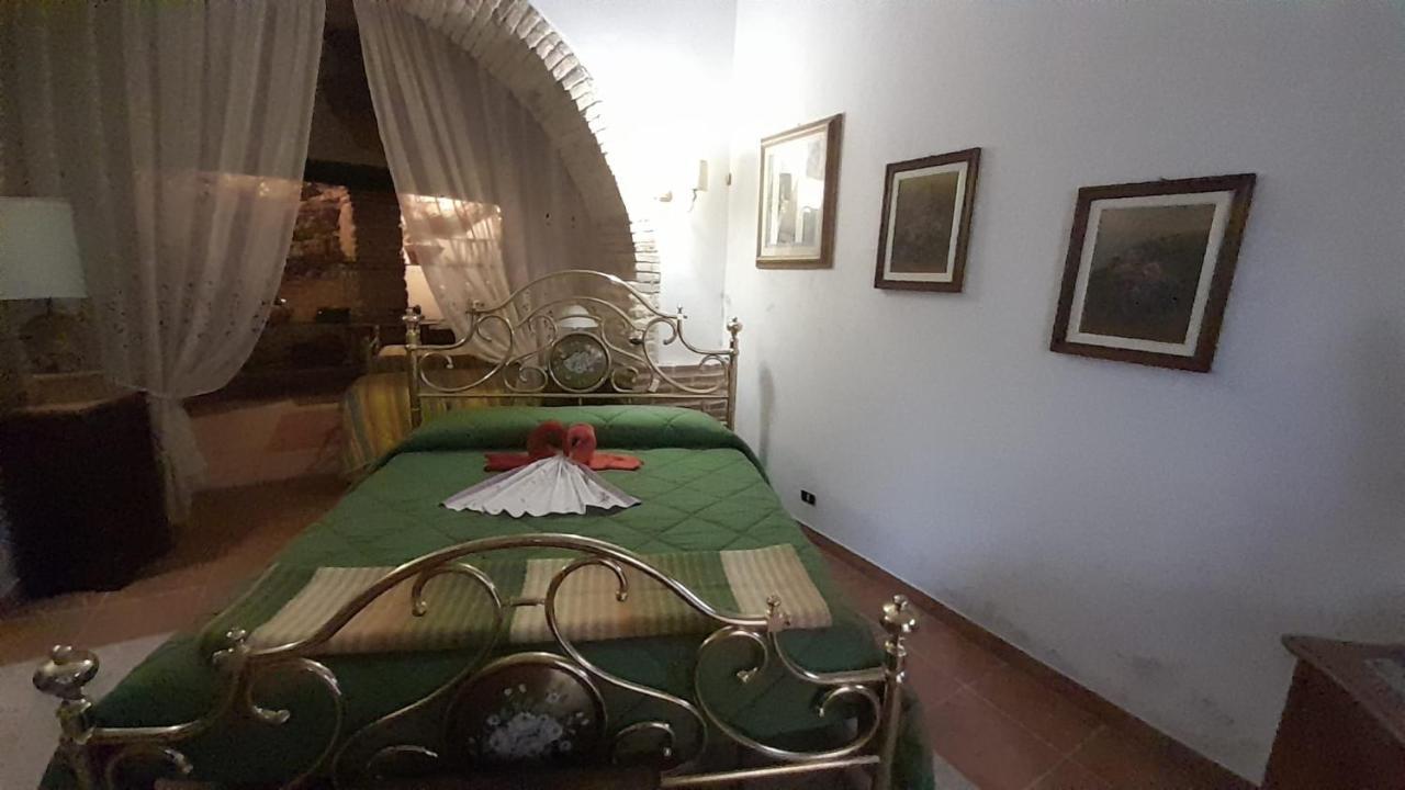 Al Cantinone Toffia Dış mekan fotoğraf
